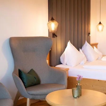 Hotel Weingut Innerleiterhof 3*