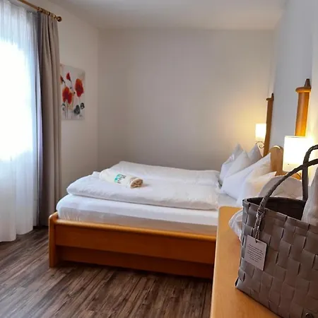 Hotel Weingut Innerleiterhof 3*